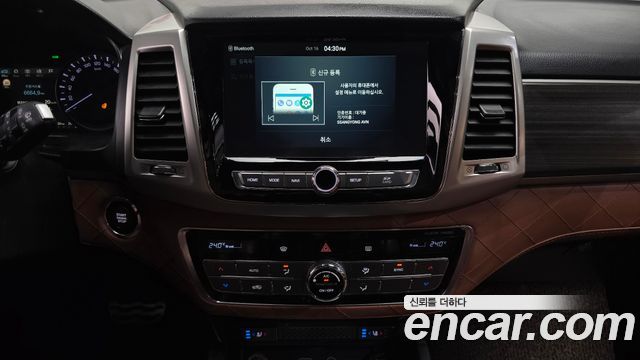 KG Mobility Rexton 2018 — photo 20