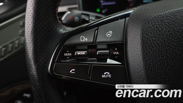 KG Mobility Rexton 2018 — photo 25