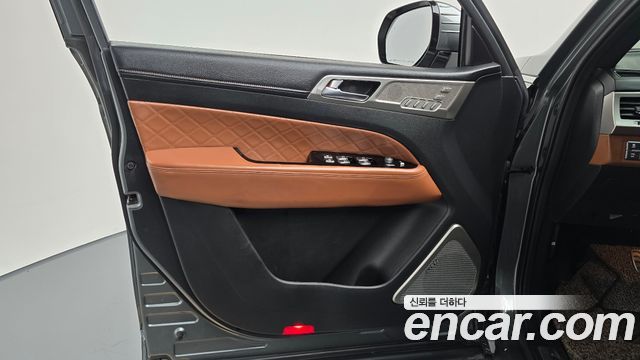KG Mobility Rexton 2018 — photo 14