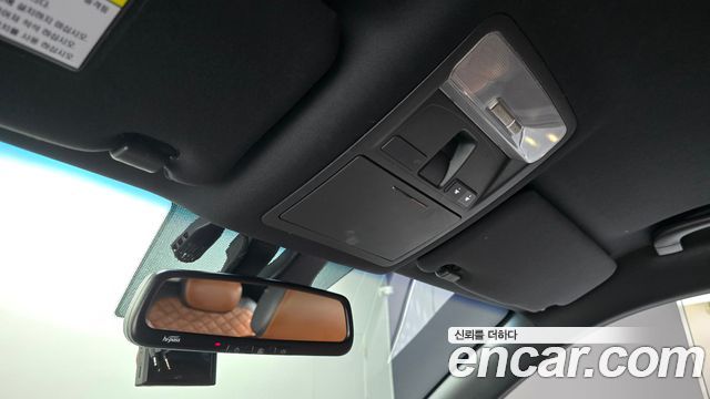 KG Mobility Rexton 2018 — photo 33