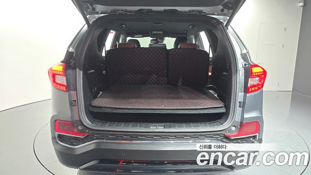 KG Mobility Rexton 2018 — photo 36
