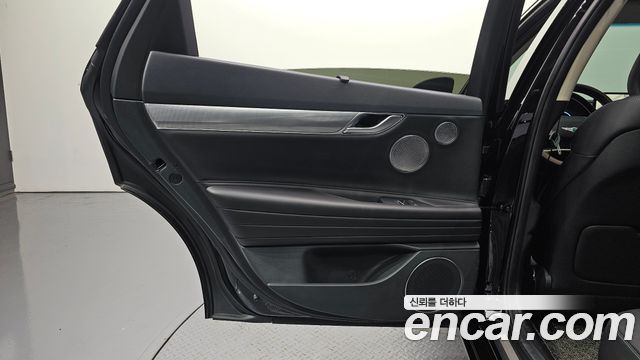 Genesis G80 2021 — photo 15
