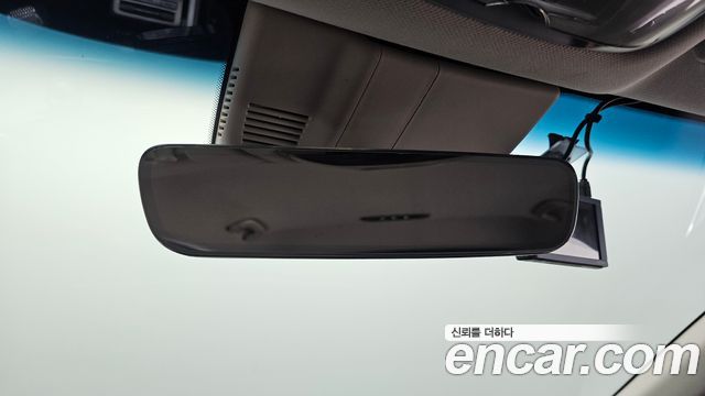 Genesis G80 2021 — photo 30