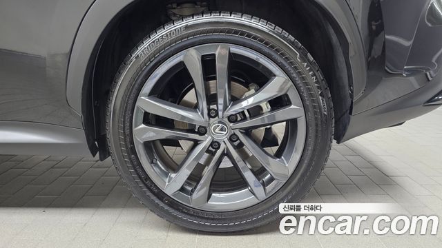Lexus NX 2024 — photo 7