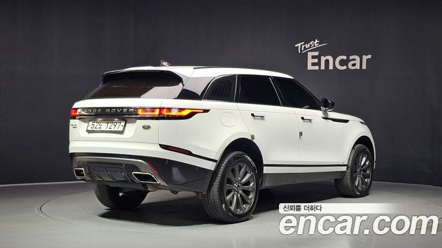Land Rover Range Rover Velar 2018 — photo 2