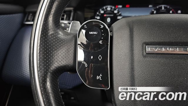 Land Rover Range Rover Velar 2018 — photo 28