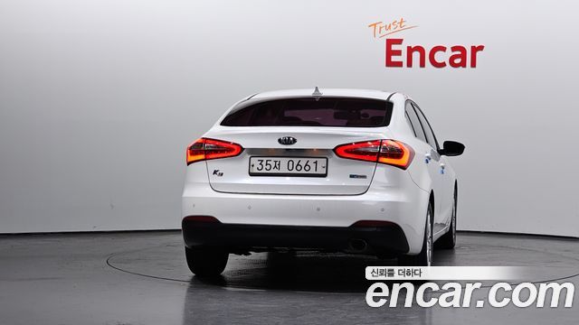 Kia K3 2014 — photo 4