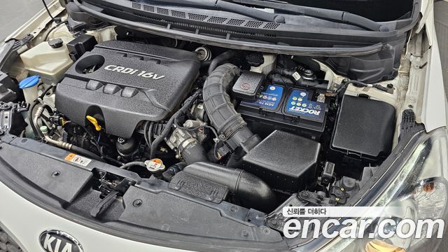 Kia K3 2014 — photo 6