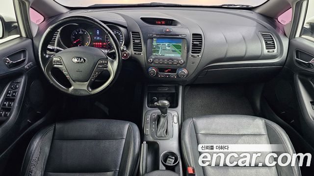 Kia K3 2014 — photo 7