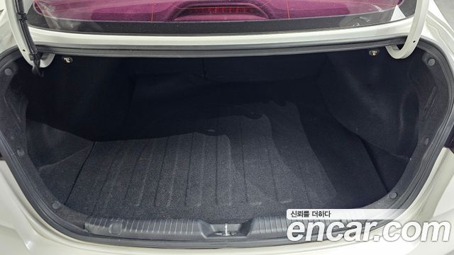 Kia K3 2014 — photo 15