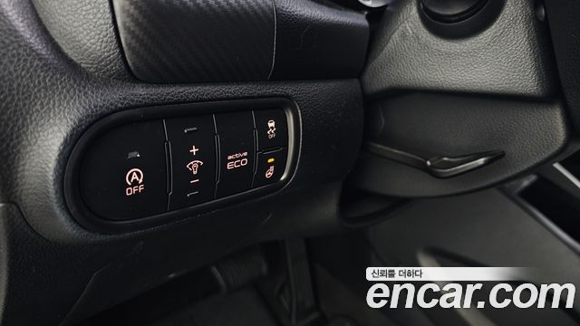Kia K3 2014 — photo 17