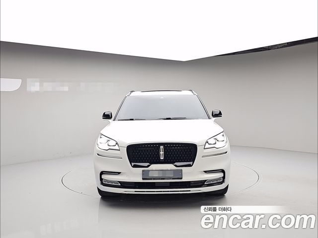 Lincoln Aviator 2023 — photo 3