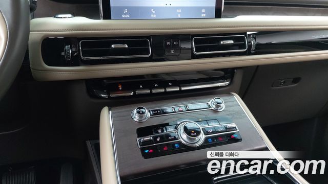 Lincoln Aviator 2023 — photo 9