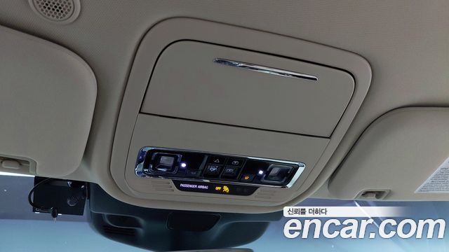Lincoln Aviator 2023 — photo 17