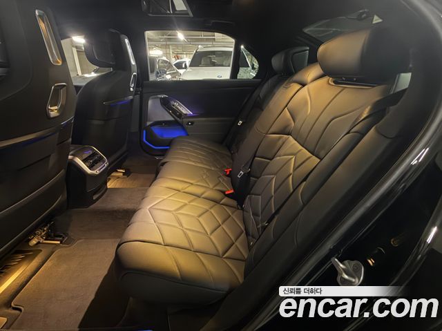 BMW 7-Series 2026 — photo 15
