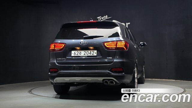 Kia Sorento 2019 — photo 4