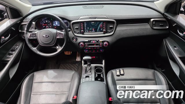 Kia Sorento 2019 — photo 10