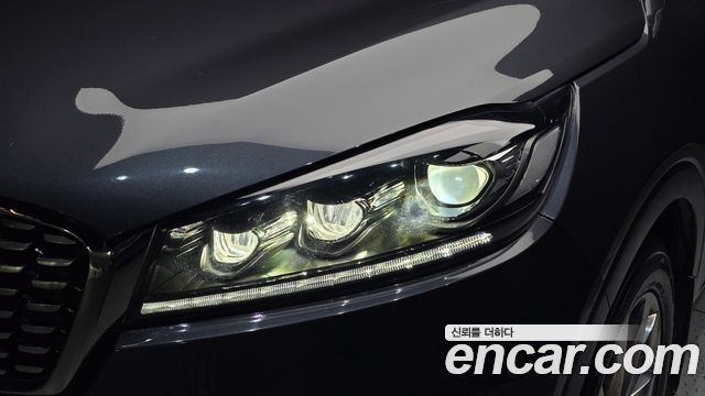 Kia Sorento 2019 — photo 8