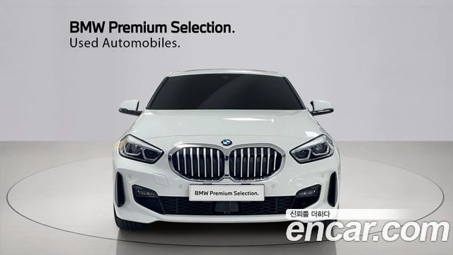 BMW 1-Series 2024 — photo 3