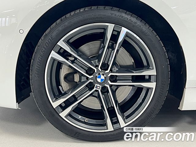 BMW 1-Series 2024 — photo 5