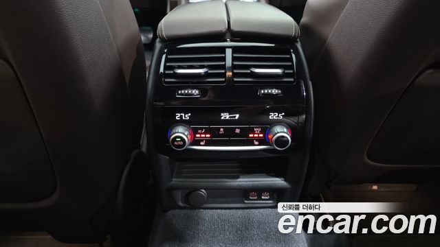 BMW Gran Turismo 2023 — photo 30