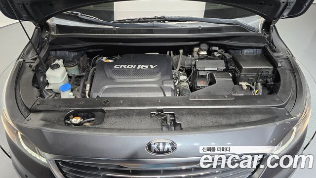 Kia Canival 2018 — photo 6