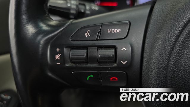 Kia Canival 2018 — photo 24