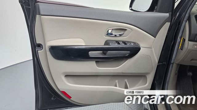 Kia Canival 2018 — photo 14
