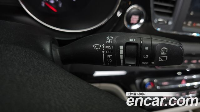 Kia Canival 2018 — photo 27