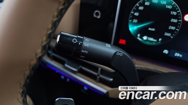 Hyundai Santafe 2024 — photo 28