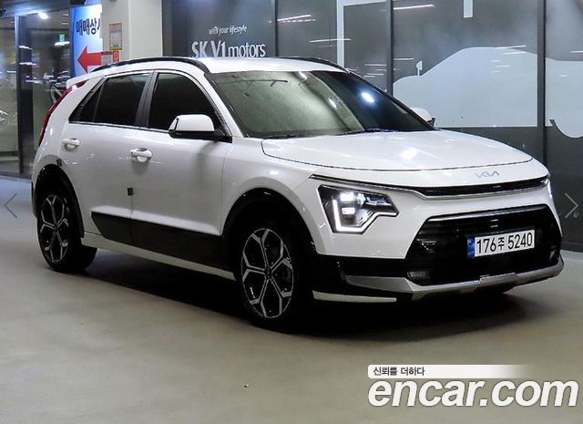 Kia Niro 2024 — photo 1