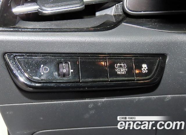 Kia Niro 2024 — photo 14