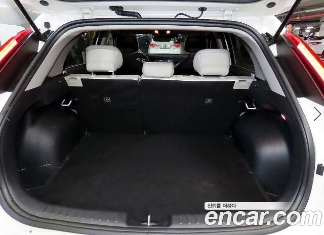 Kia Niro 2024 — photo 18