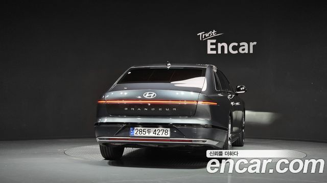 Hyundai Grandeur 2023 — photo 4