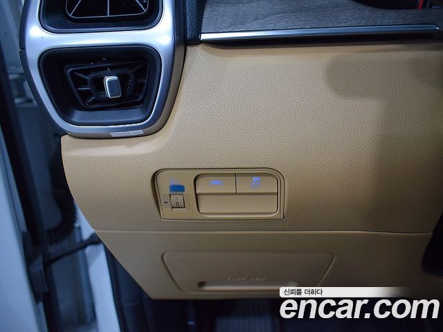 Kia Sorento 2022 — photo 12