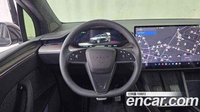 Tesla Model X 2026 — photo 19