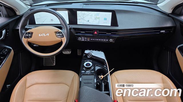 Kia EV6 2023 — photo 10