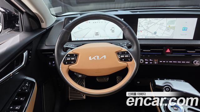 Kia EV6 2023 — photo 19