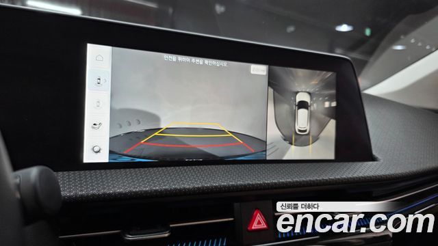 Kia EV6 2023 — photo 23