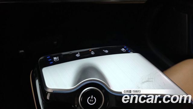 Kia EV6 2023 — photo 24