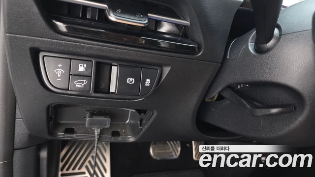 Kia EV6 2023 — photo 25