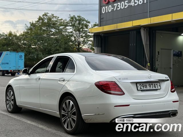 Mercedes-Benz E-Class 2017 — photo 4