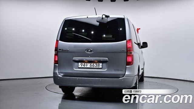 Hyundai Starex 2021 — photo 4