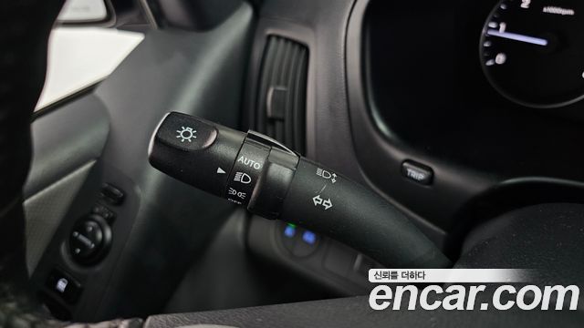 Hyundai Starex 2021 — photo 27