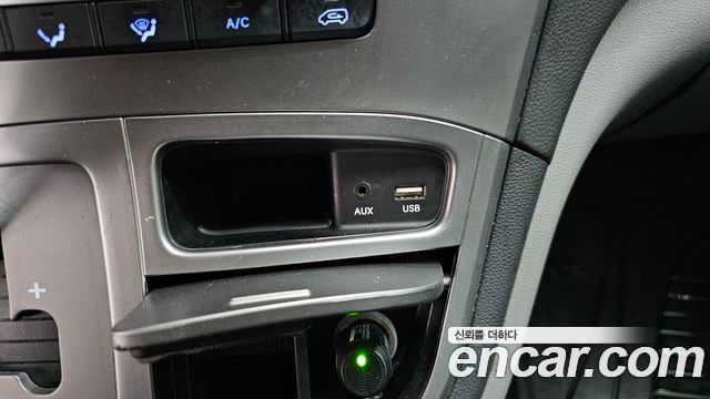 Hyundai Starex 2021 — photo 30