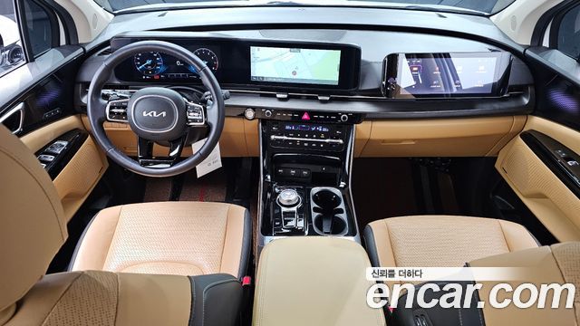 Kia Canival 2023 — photo 10