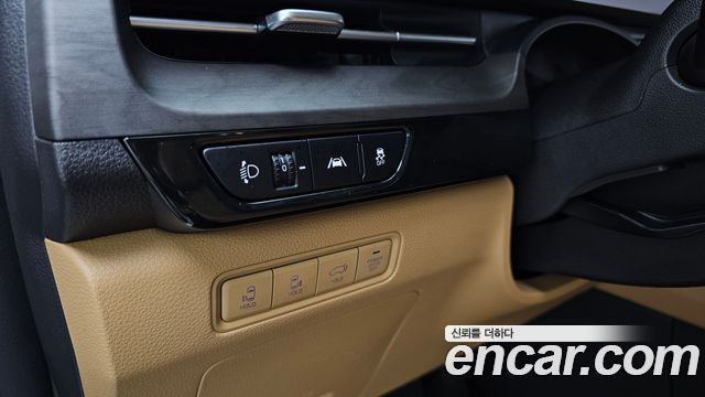 Kia Canival 2023 — photo 26