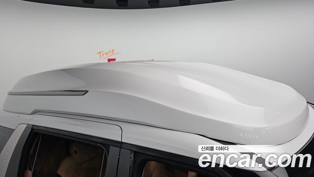 Kia Canival 2023 — photo 41