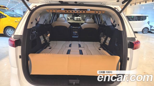 Kia Canival 2023 — photo 43