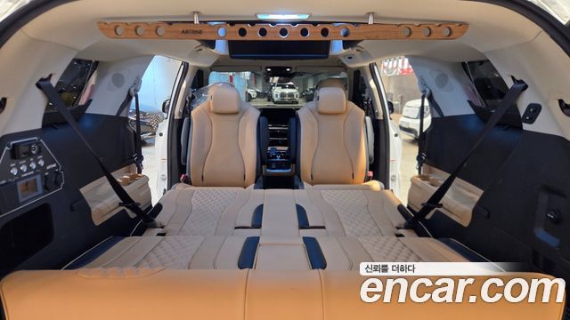 Kia Canival 2023 — photo 44